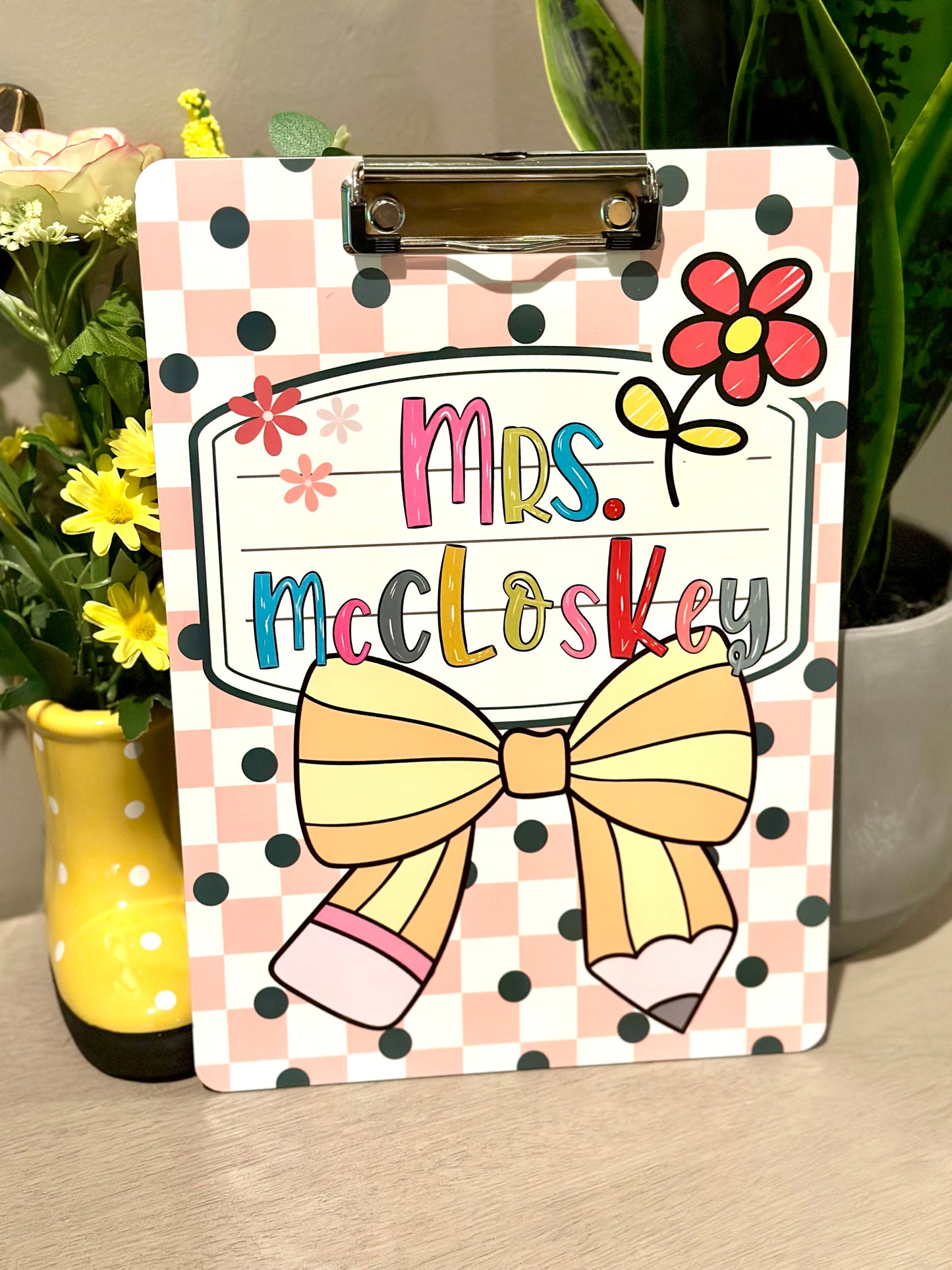 Personalized Teacher Clipboard – Floral Bow Design